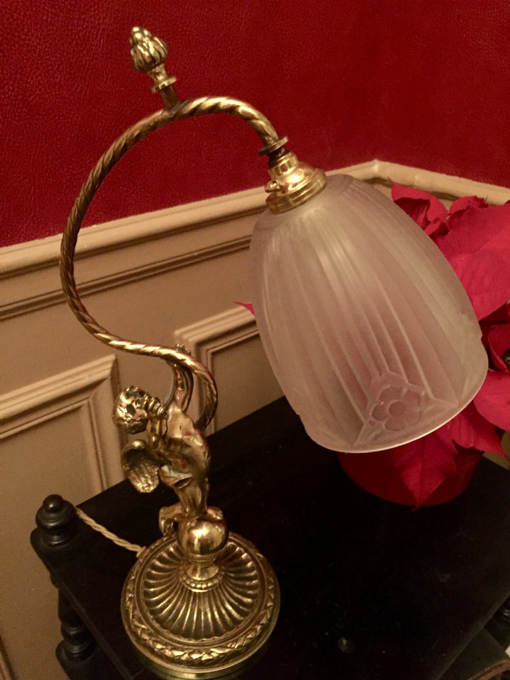 19th century cherub lamp in bronze